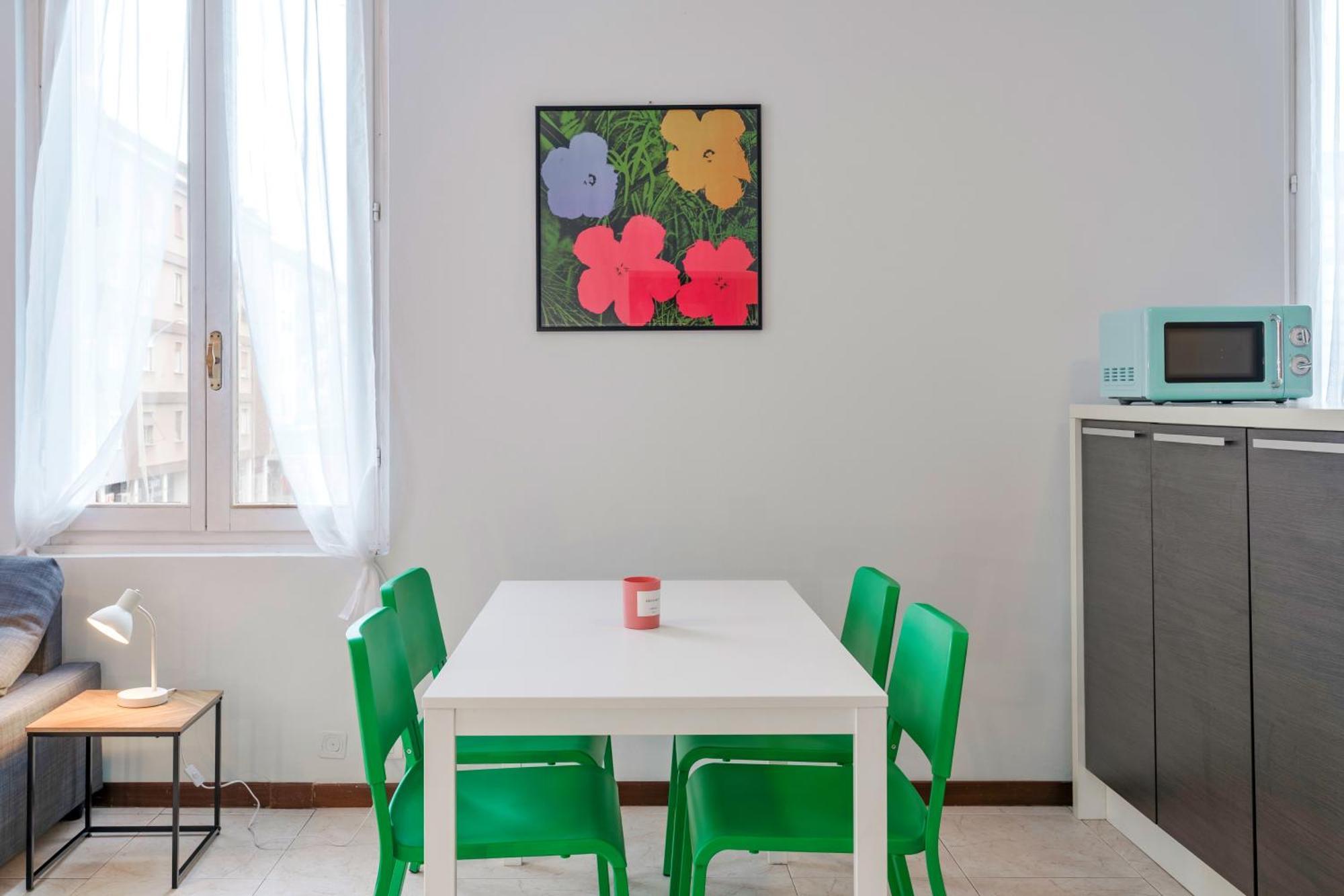 Apartment In Via Cremona - Brescia City - By Host4U Dış mekan fotoğraf